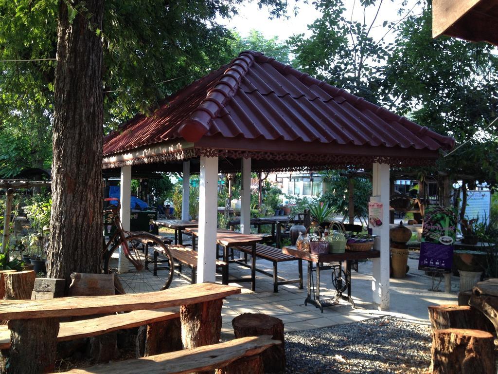 The Little Lopburi Village Экстерьер фото
