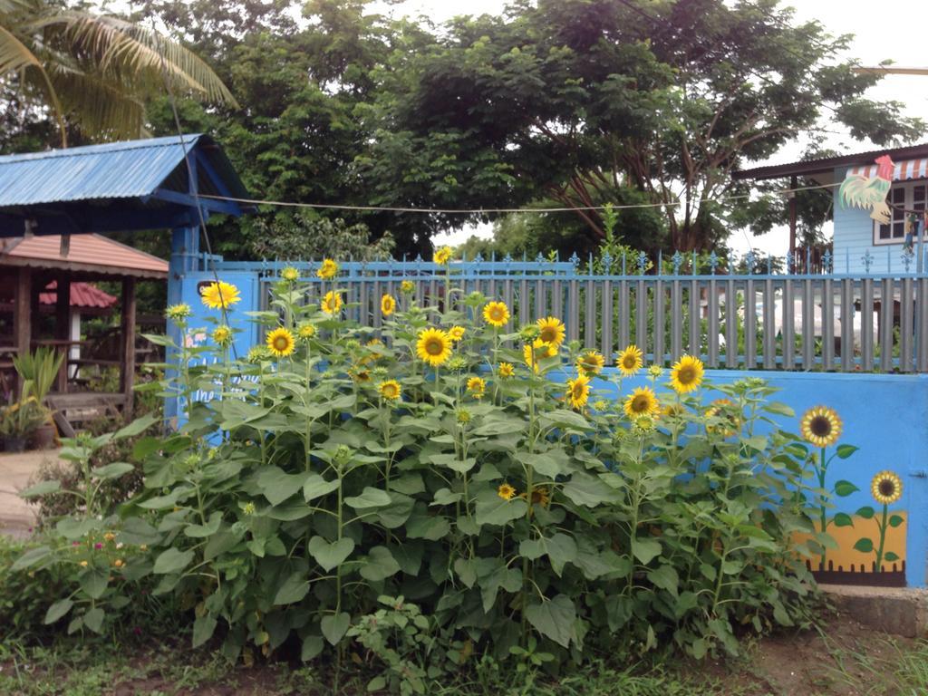The Little Lopburi Village Экстерьер фото
