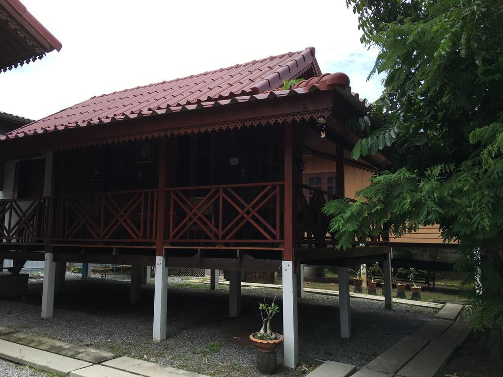 The Little Lopburi Village Экстерьер фото